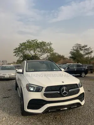 Mercedes-Benz GLE-Class 2021 White