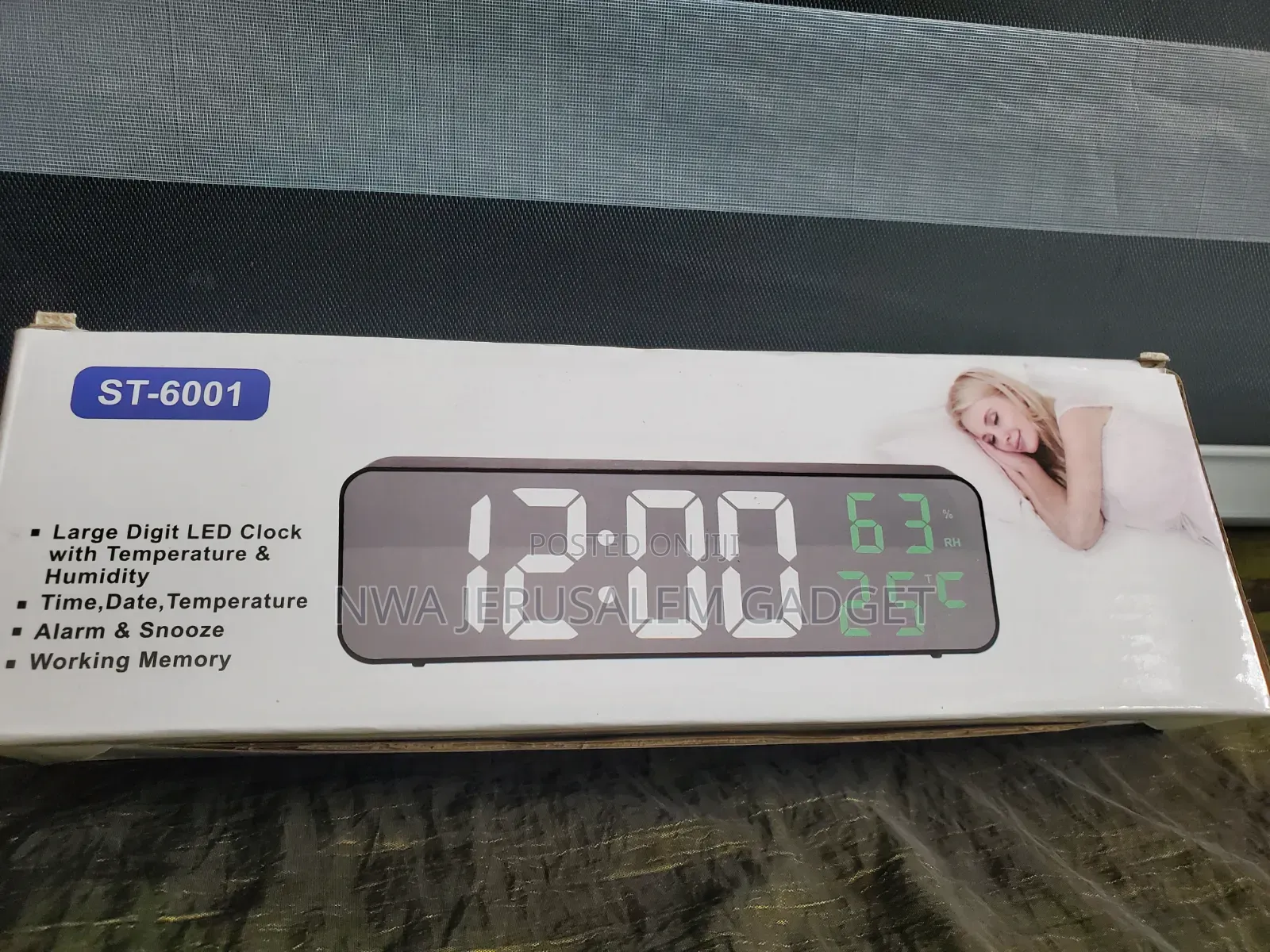 Electronic Clock, Thermometer St-6001﻿