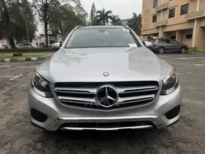 Mercedes-Benz GLC-Class 2016 Silver