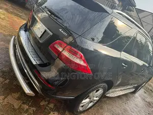 Mercedes-Benz M Class 2015 Black
