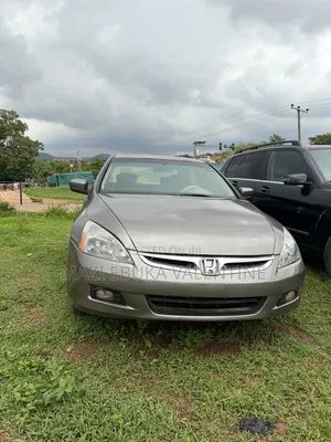 Honda Accord 2006 Gray