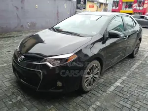 Toyota Corolla 2014 Black