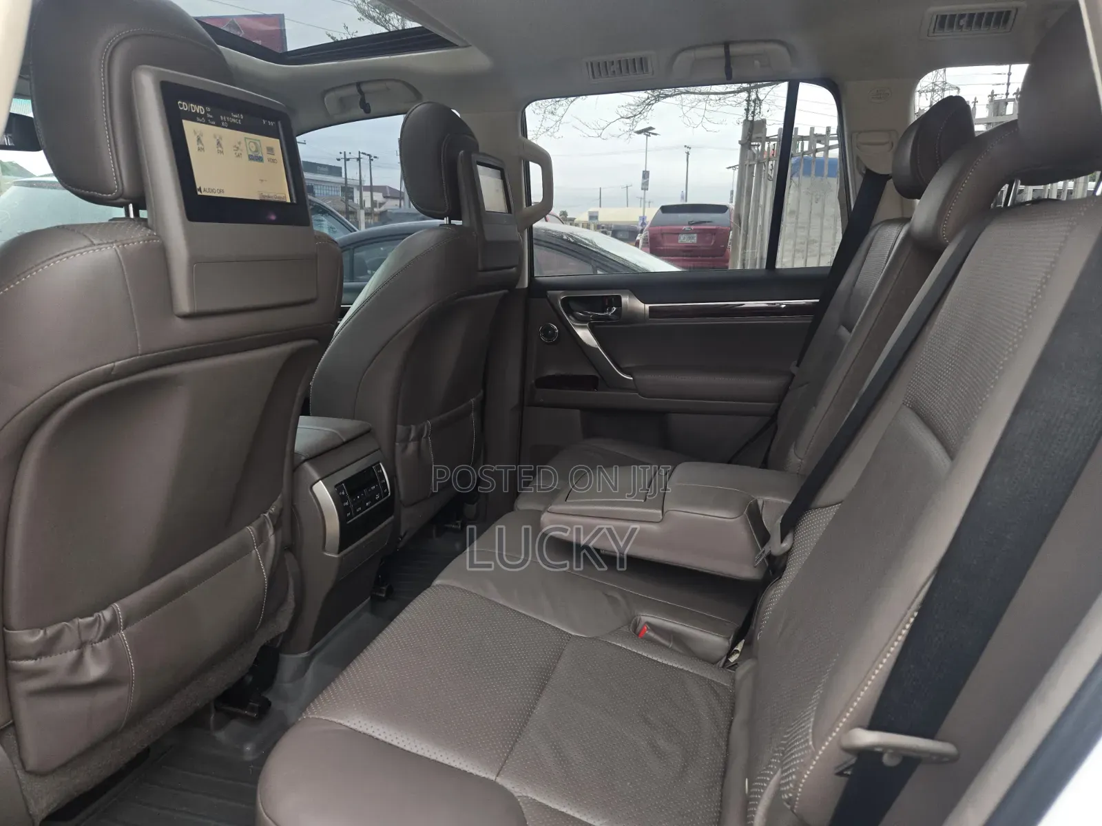 Lexus GX 2011 White
