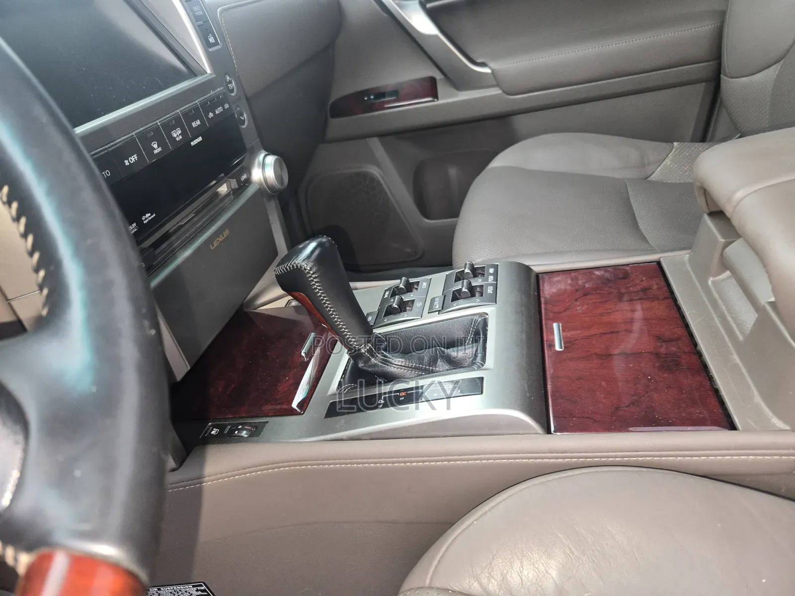 Lexus GX 2011 White