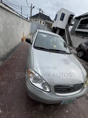 Toyota Corolla 2004 Silver