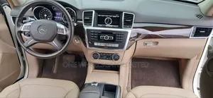 Mercedes-Benz M Class 2013 White