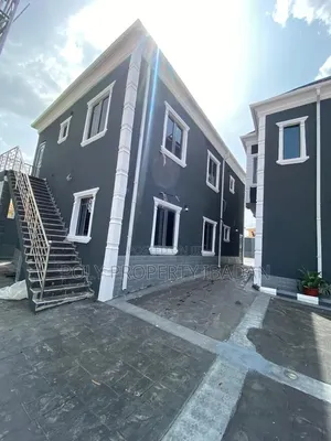 2bdrm Duplex in Oluyole Estate, Iwo Road for rent