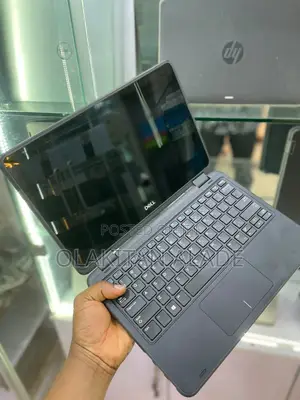 Laptop Dell Precision 7750 4GB Intel Core i5 HDD+SSD 128GB