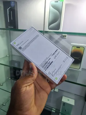 New Apple iPhone 16 128 GB Pink