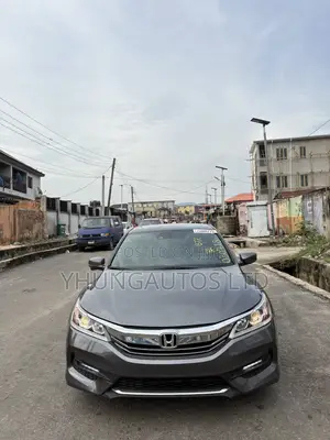 Honda Accord Touring V6 4dr Sedan FWD (3.5L 6cyl 6A) 2017 Gray