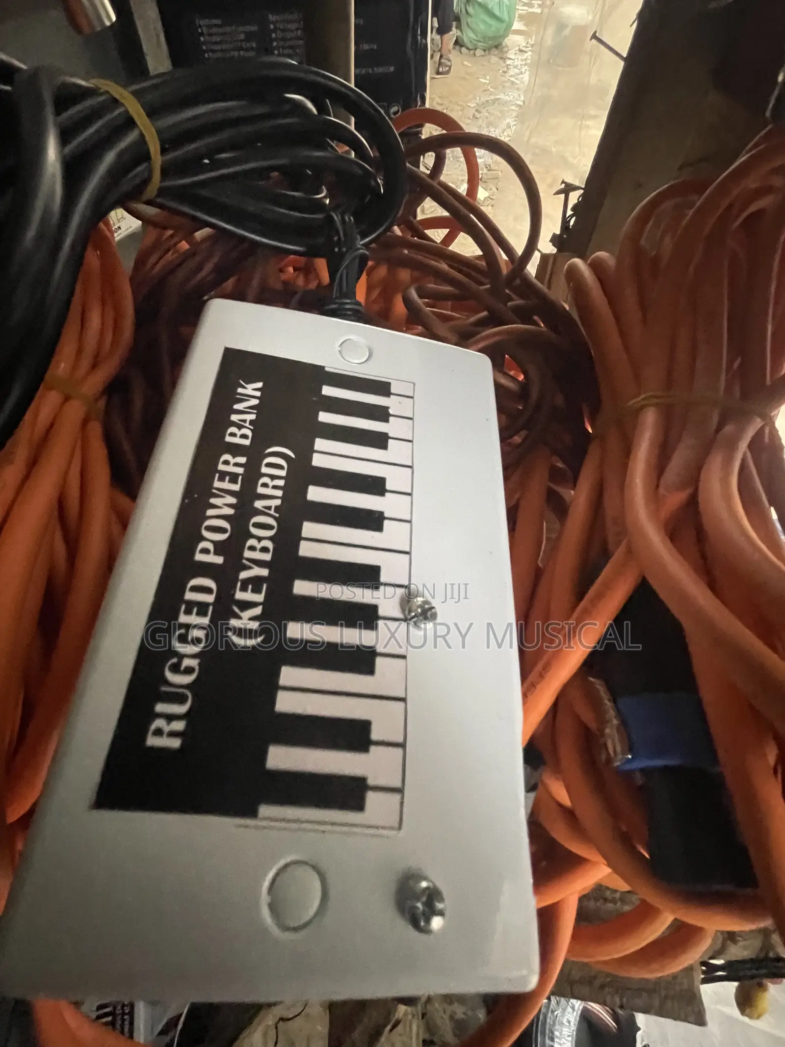 Original Keyboard Powerbank 12v