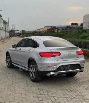 Mercedes-Benz GLC-Class 2019 Silver