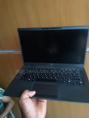 Laptop Dell Latitude 7400 16GB Intel Core i7 SSD 256GB