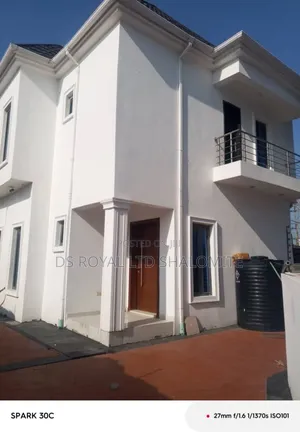 4bdrm Duplex in Lagos Island / Lagos Island for sale