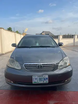 Toyota Corolla 2005 Gray
