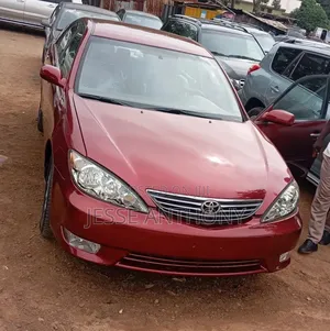 Toyota Camry LE 2025 Maroon