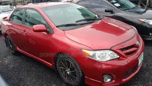 Toyota Corolla 2012 Red