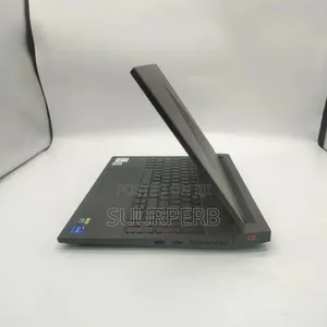 Laptop Dell Latitude 5411 16GB Intel Core i7 SSD 512GB