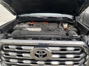 Toyota Tundra 2025 Black