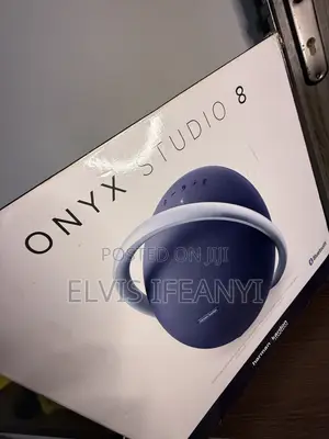 Onyx Studio 8