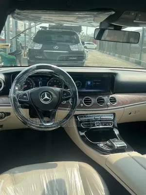 Mercedes-Benz E300 2017 White