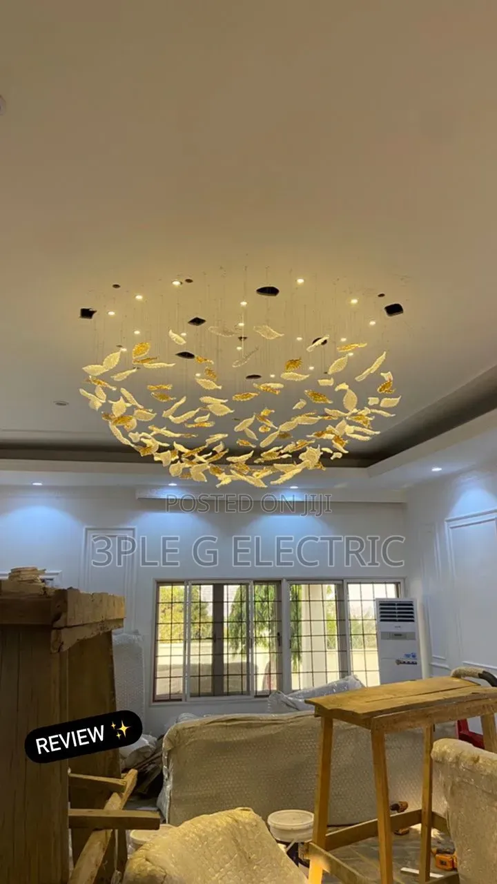 Nordic Maple Leaf Chandelier
