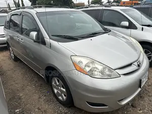 Toyota Sienna LE FWD 2006 Silver