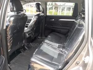 Toyota Highlander 2017 Gray