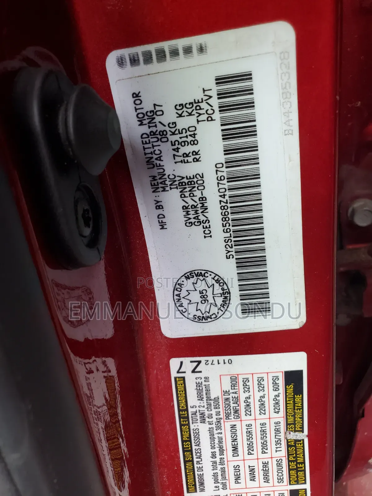 Pontiac Vibe 2007 Red