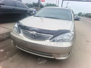Toyota Camry 2006 Gold
