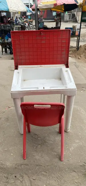 Primary Student Set – Durable Comfortable Classroom Furniture