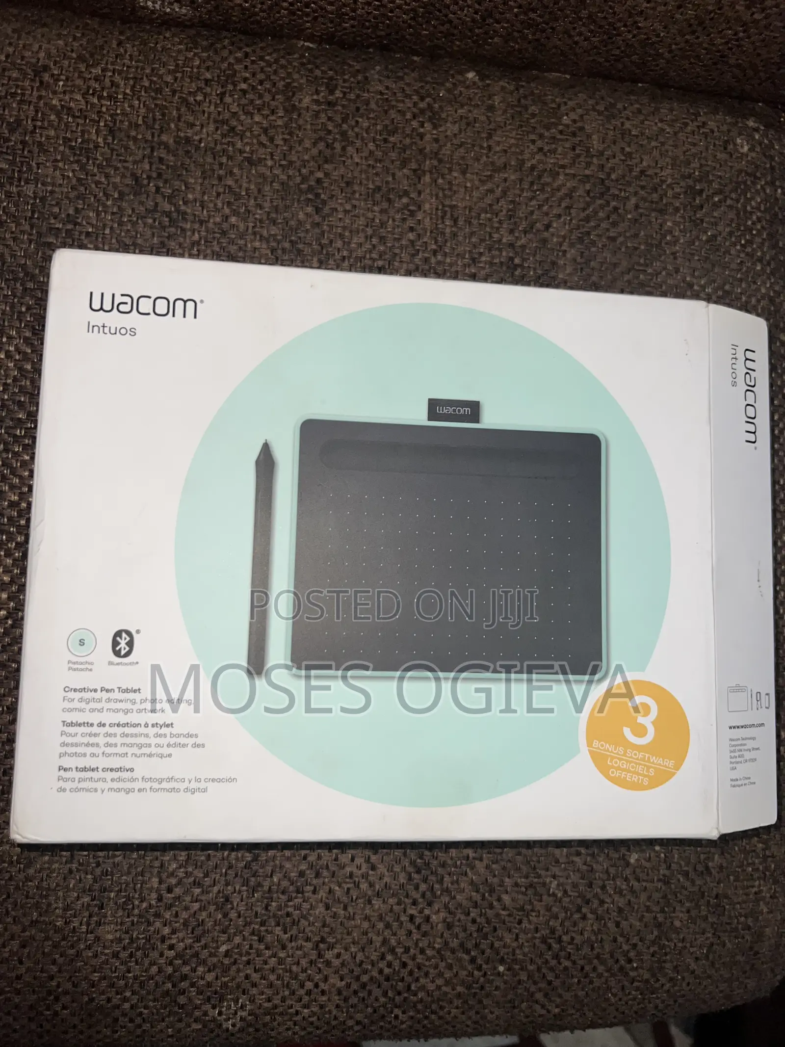 Wacom Intuos Small Bluetooth Graphics Drawing Tablet (Ctl-4100wl)