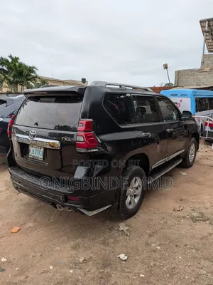 Toyota Land Cruiser Prado 2013 Black