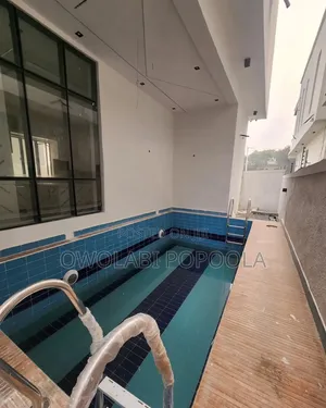 5bdrm Duplex in Lekki Phase 1 for rent