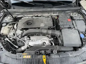 Mercedes-Benz GLB-Class GLB 250 4MATIC 2022 Black