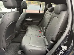 Mercedes-Benz GLB-Class GLB 250 4MATIC 2022 Black