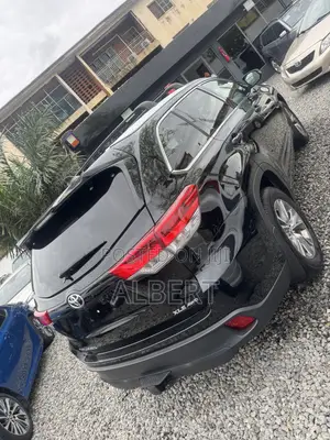 Toyota Highlander 2016 Black