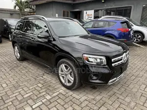 Mercedes-Benz GLB-Class GLB 250 4MATIC 2022 Black