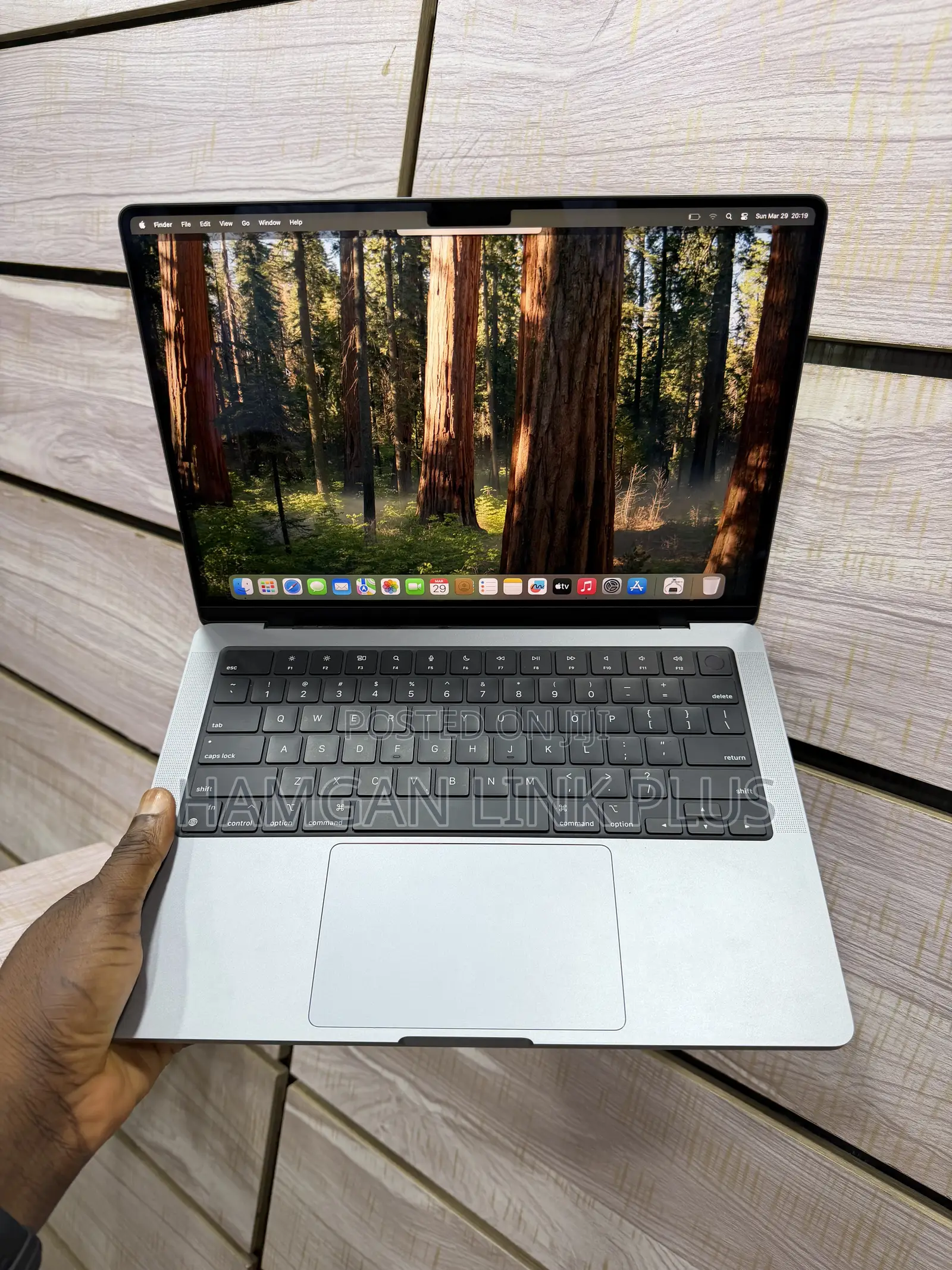 Laptop Apple MacBook Pro 2023 M3 8GB Apple M3 SSD 512GB