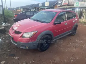 Pontiac Vibe Automatic 2004 Pink