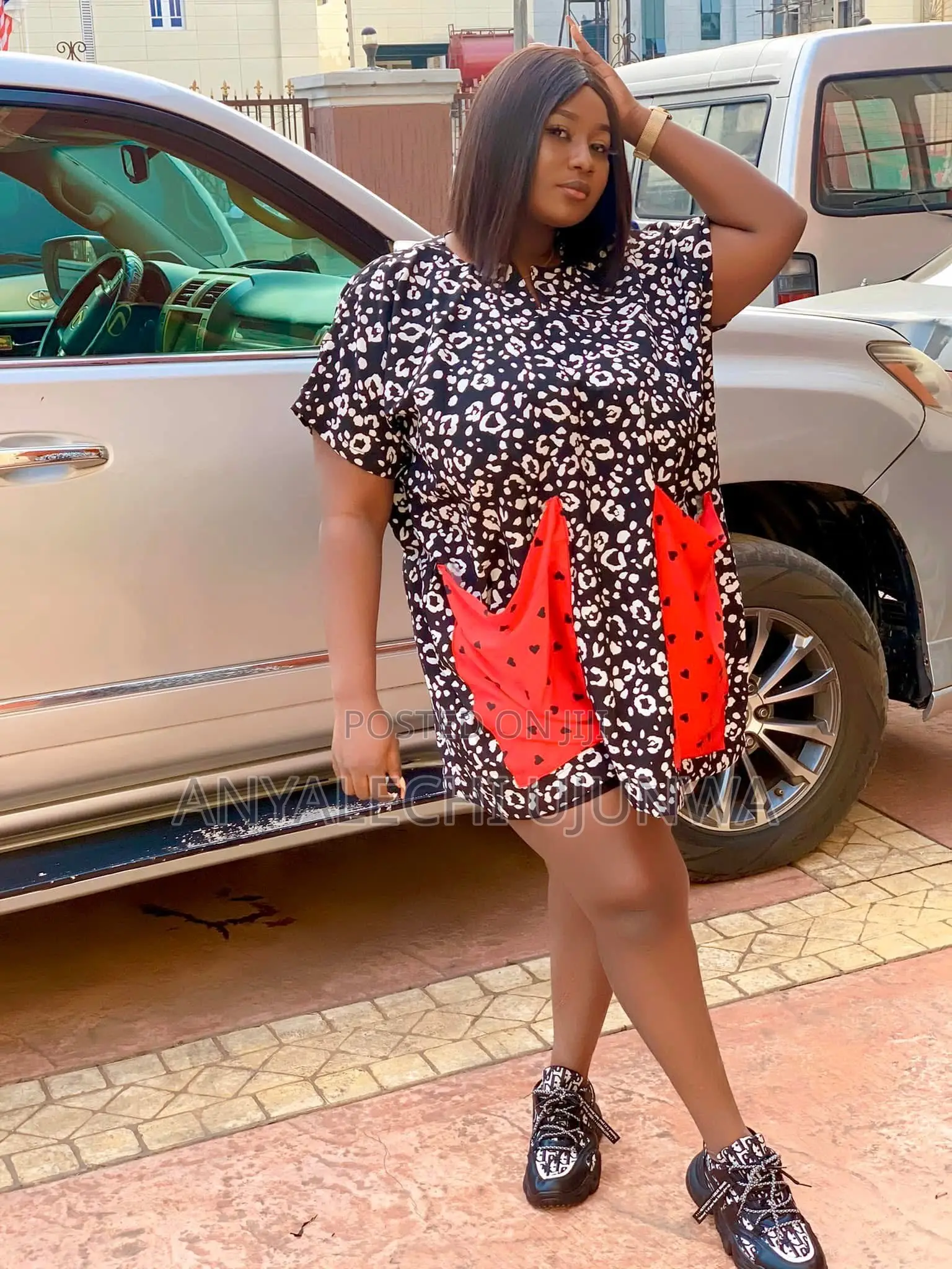 Gown Sneakers Full Set Available