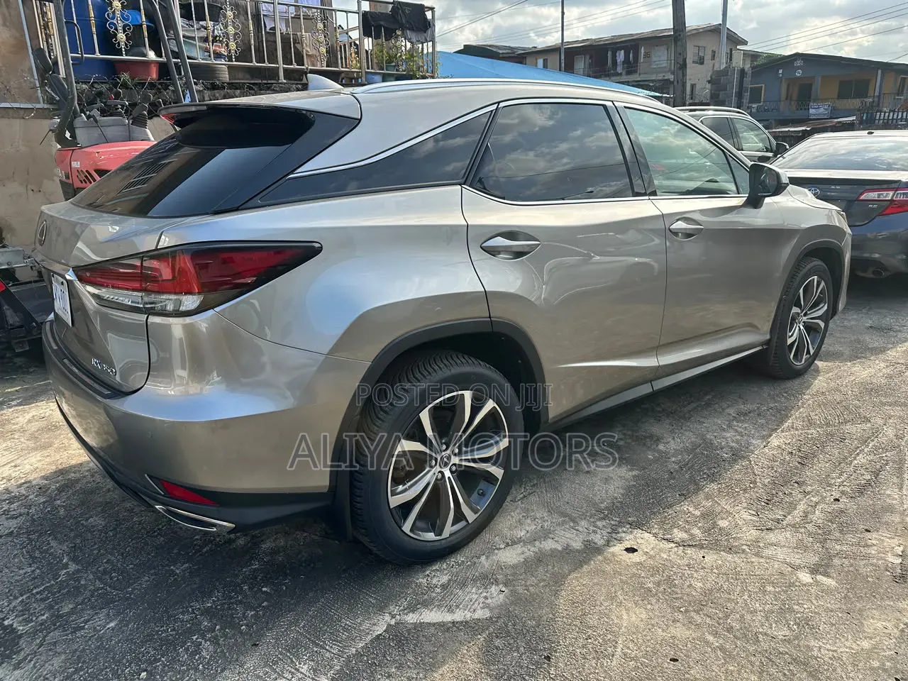 Lexus RX 2021 Gold