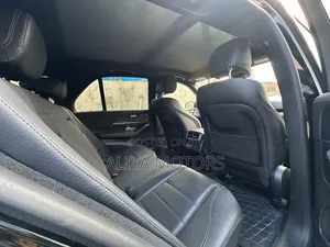 Mercedes-Benz GLE-Class 2021 Black