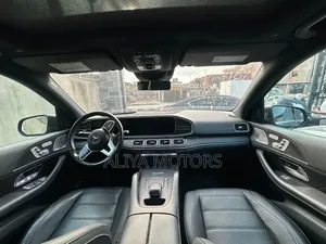 Mercedes-Benz GLE-Class 2021 Black