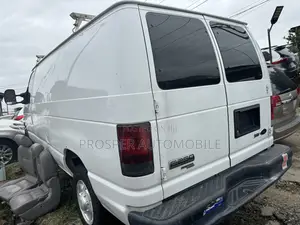 Ford E250 2014 White