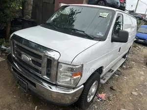 Ford E250 2014 White