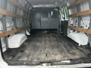 Ford E250 2014 White