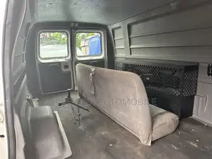 Ford E250 2013 White