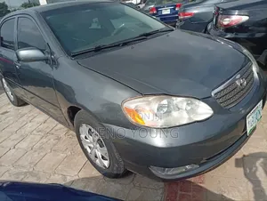 Toyota Corolla 2005 Gray