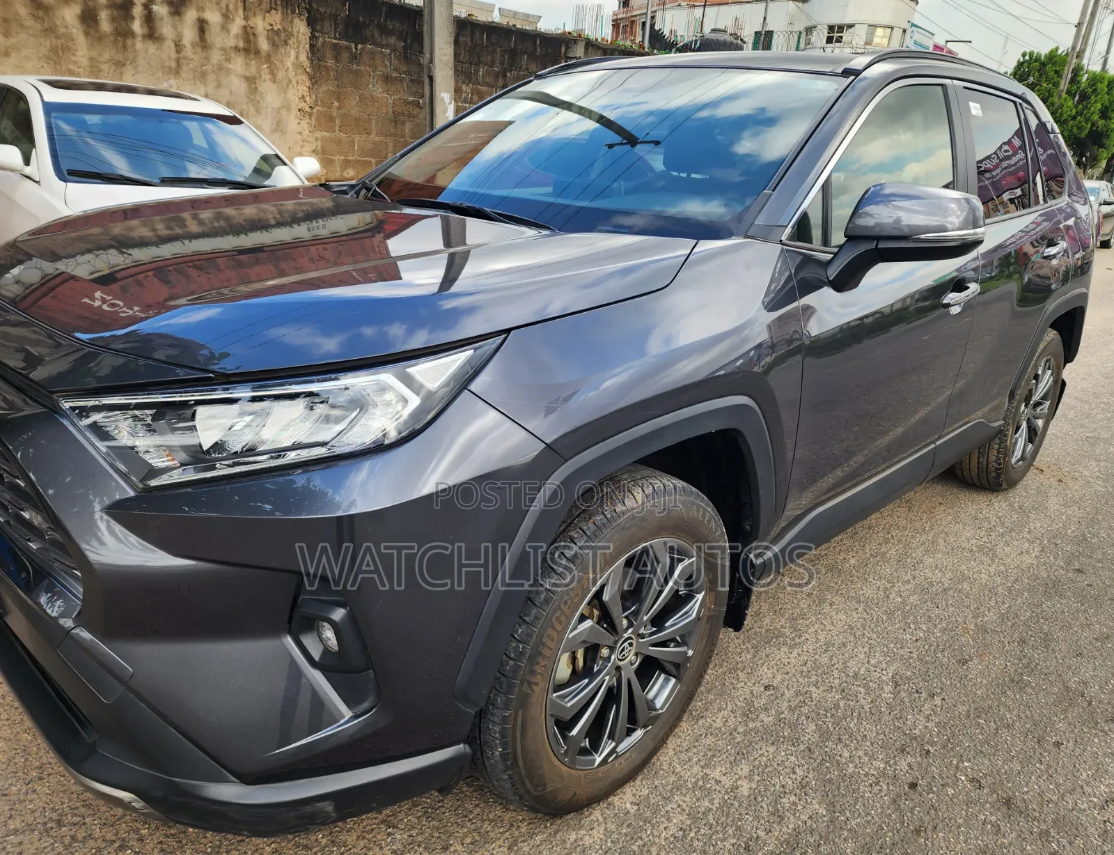 Toyota RAV4 2025 Gray